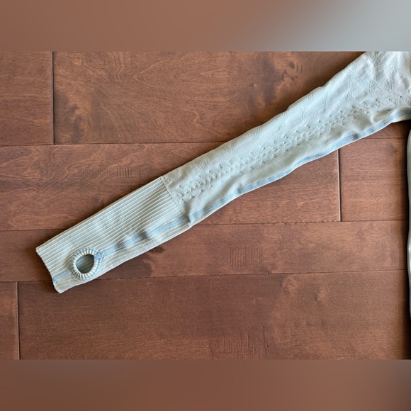 Lululemon Rest Less Pullover - Picture 11 of 14